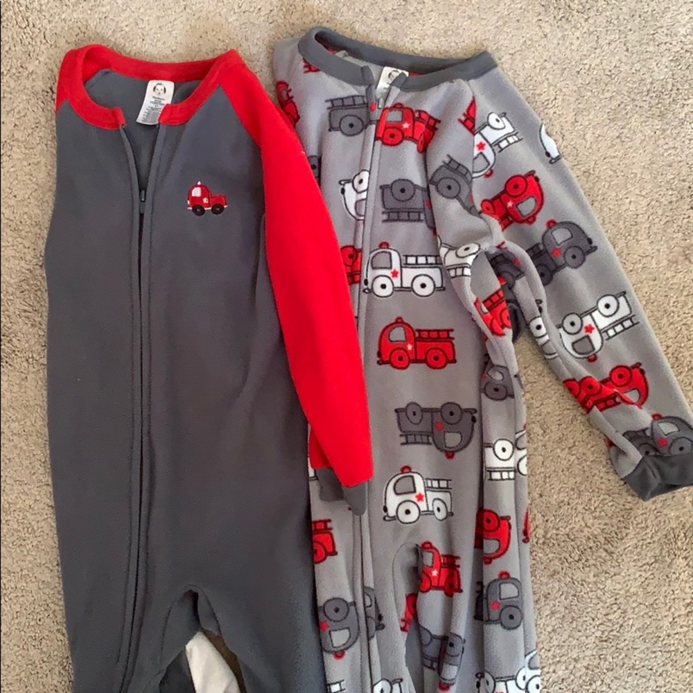 2-pack fleece zip up pajamas
